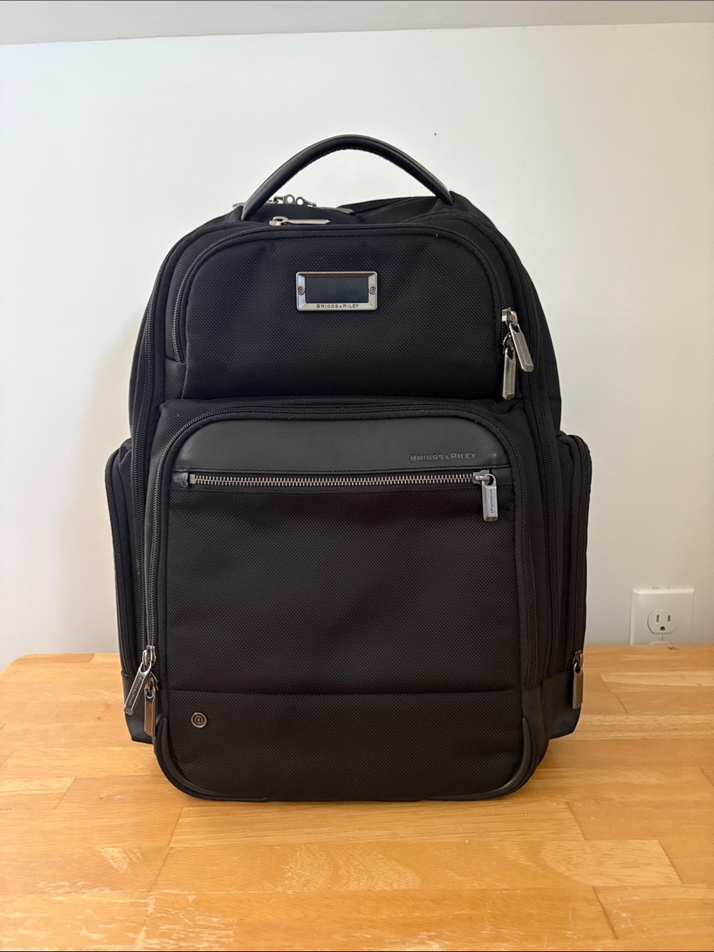 Briggs & Riley Medium Cargo Backpack Black